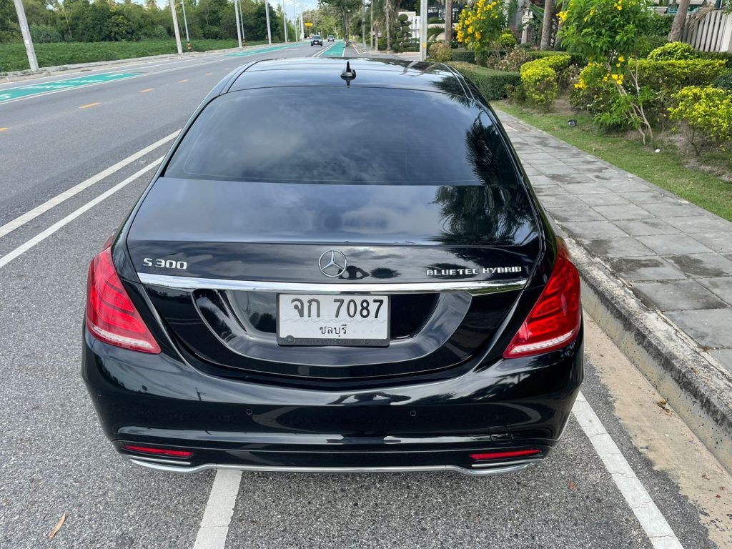 Mercedes S300 гибрид 2016 в Паттайе, Таиланд