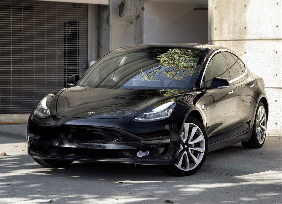 Tesla Model S 2018 в Лос Анджелесе, США