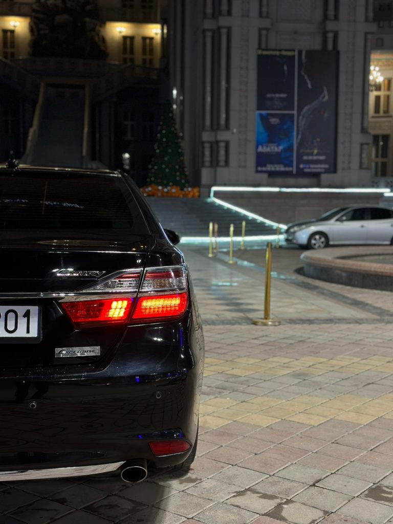 Toyota Camry 2014-2016 в Душанбе, Таджикистан