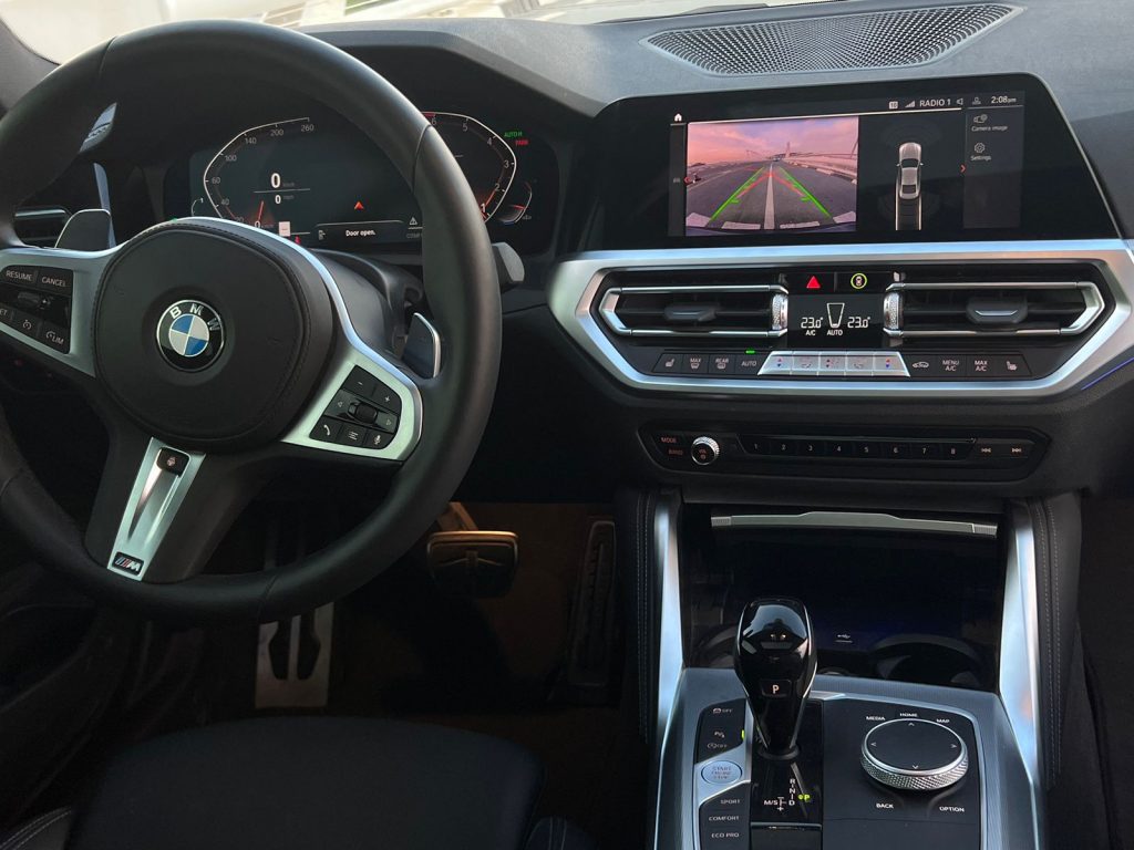 BMW 430i 2022-2023 или аналог в Дубаи, ОАЭ