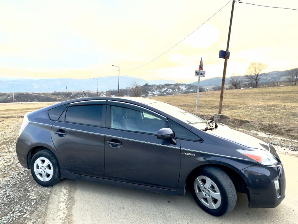 Toyota Prius 2010-2012 в Тбилиси, Грузия