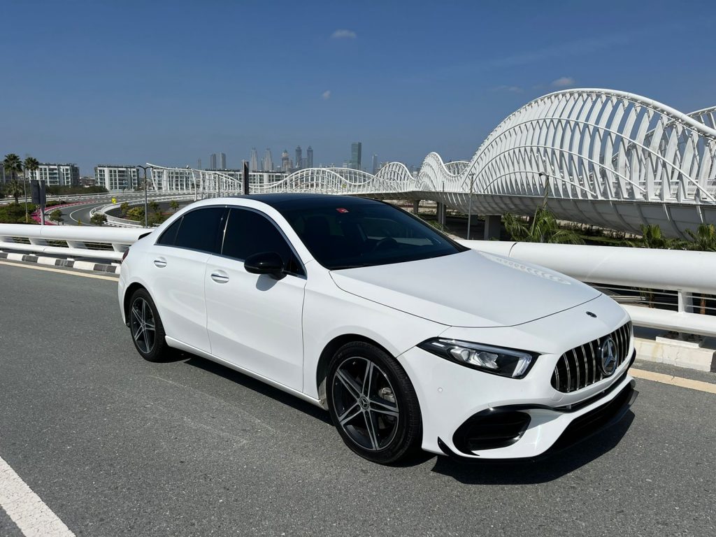 Mercedes A220 2022-2023 или аналог в Дубаи, ОАЭ