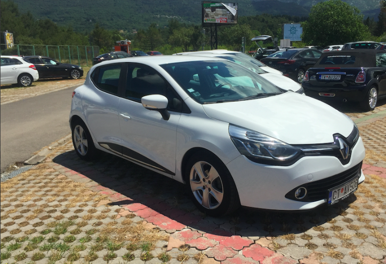 Renault Clio manual dizel 2016-2018 или аналог в Черногории