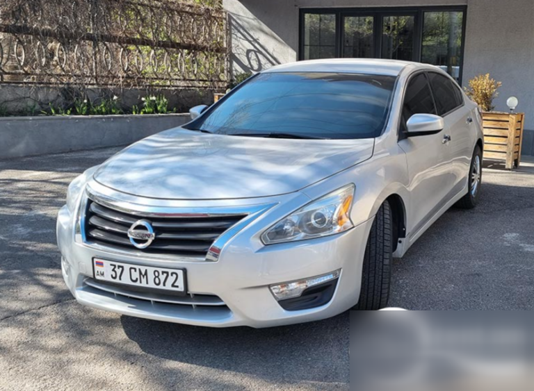 Nissan Altima автомат 2017-2020 или аналог в Ереване, Армения