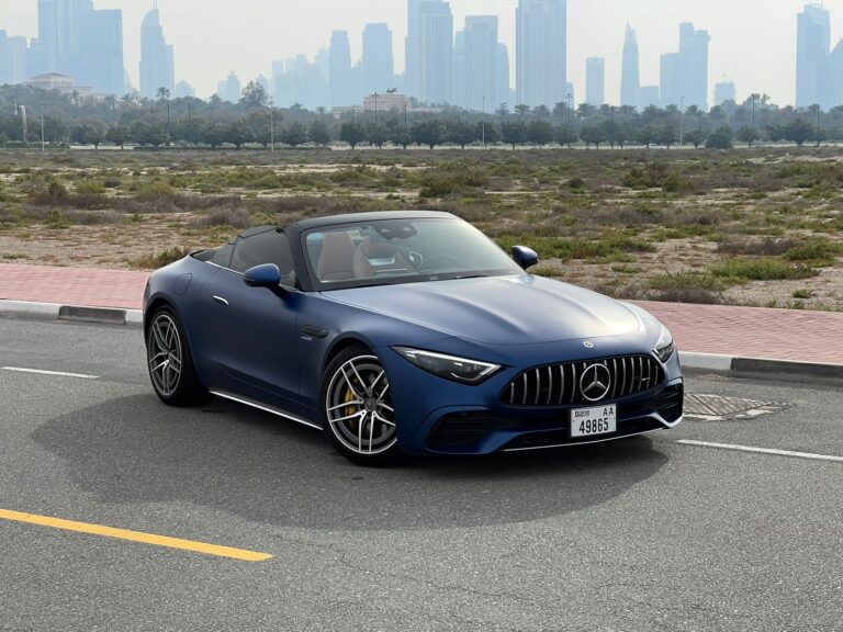 Mercedes SL43 AMG кабриолет 2023-2024 или аналог в Дубаи, ОАЭ