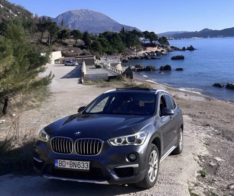 BMW X1 2019-2021 автомат dizel или аналог в Черногории