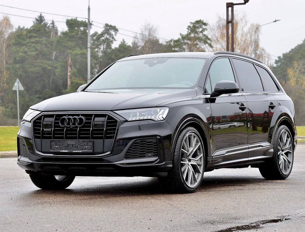 Взять в аренду Audi Q7 2019-2021 или аналог в Минске, Беларусь