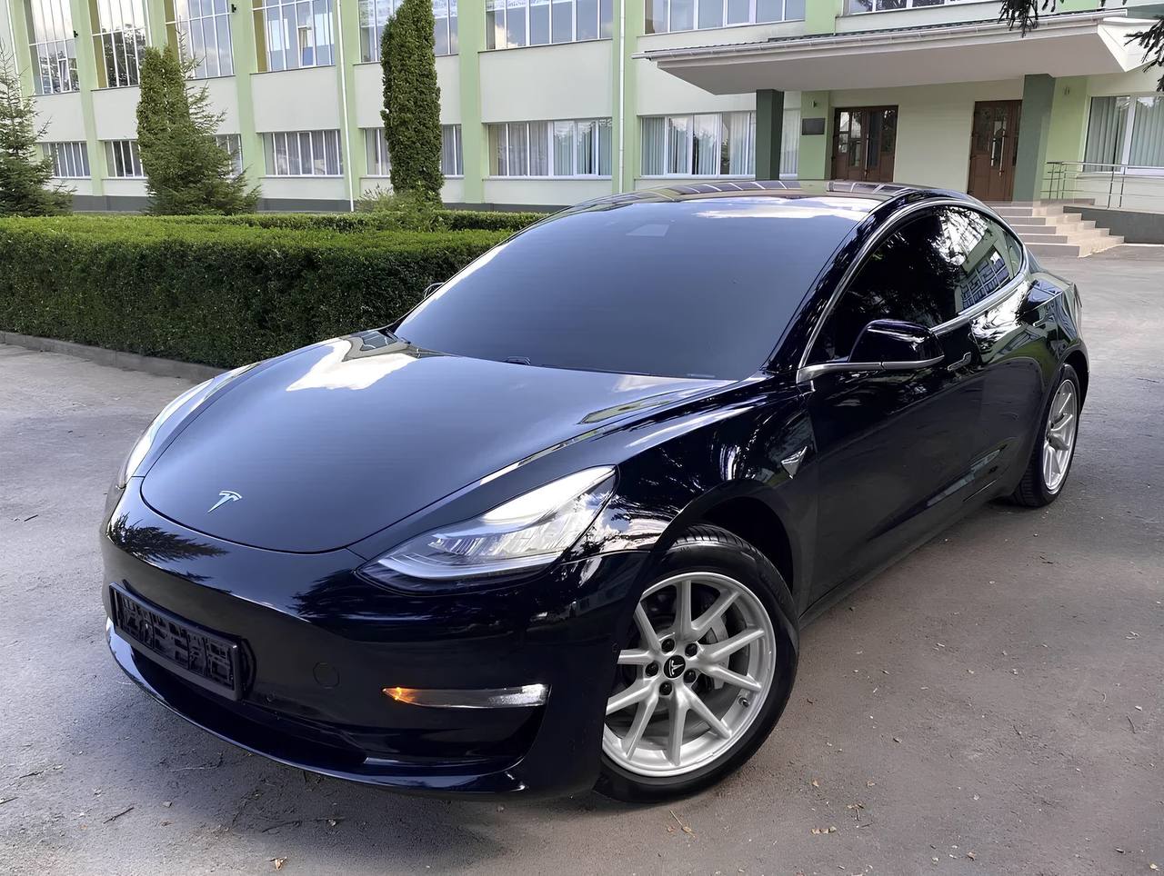 Tesla model 3, 2019-2020 или аналог в Минске, Беларусь
