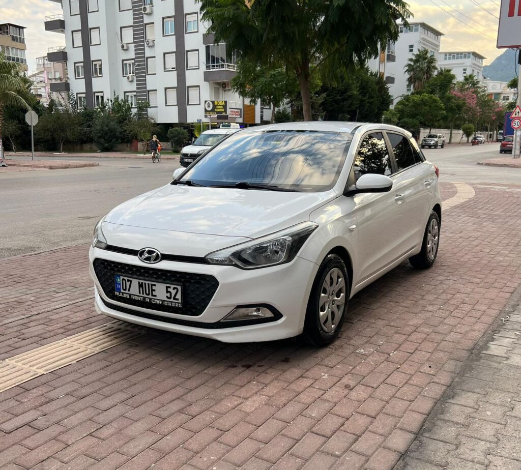 Hyundai i20 механика 2016-2019 или аналог в Анталии, Турция