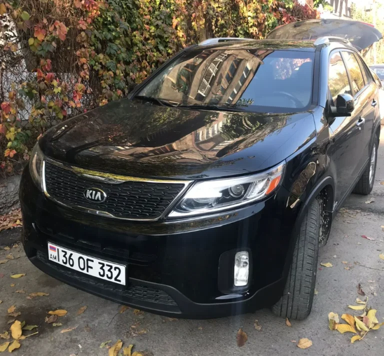 Kia Sorento 7 мест 2011-2015 или аналог в Ереване, Армения