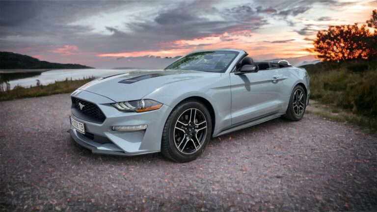 Ford Mustang кабриолет 2019 или аналог в Тбилиси, Грузия