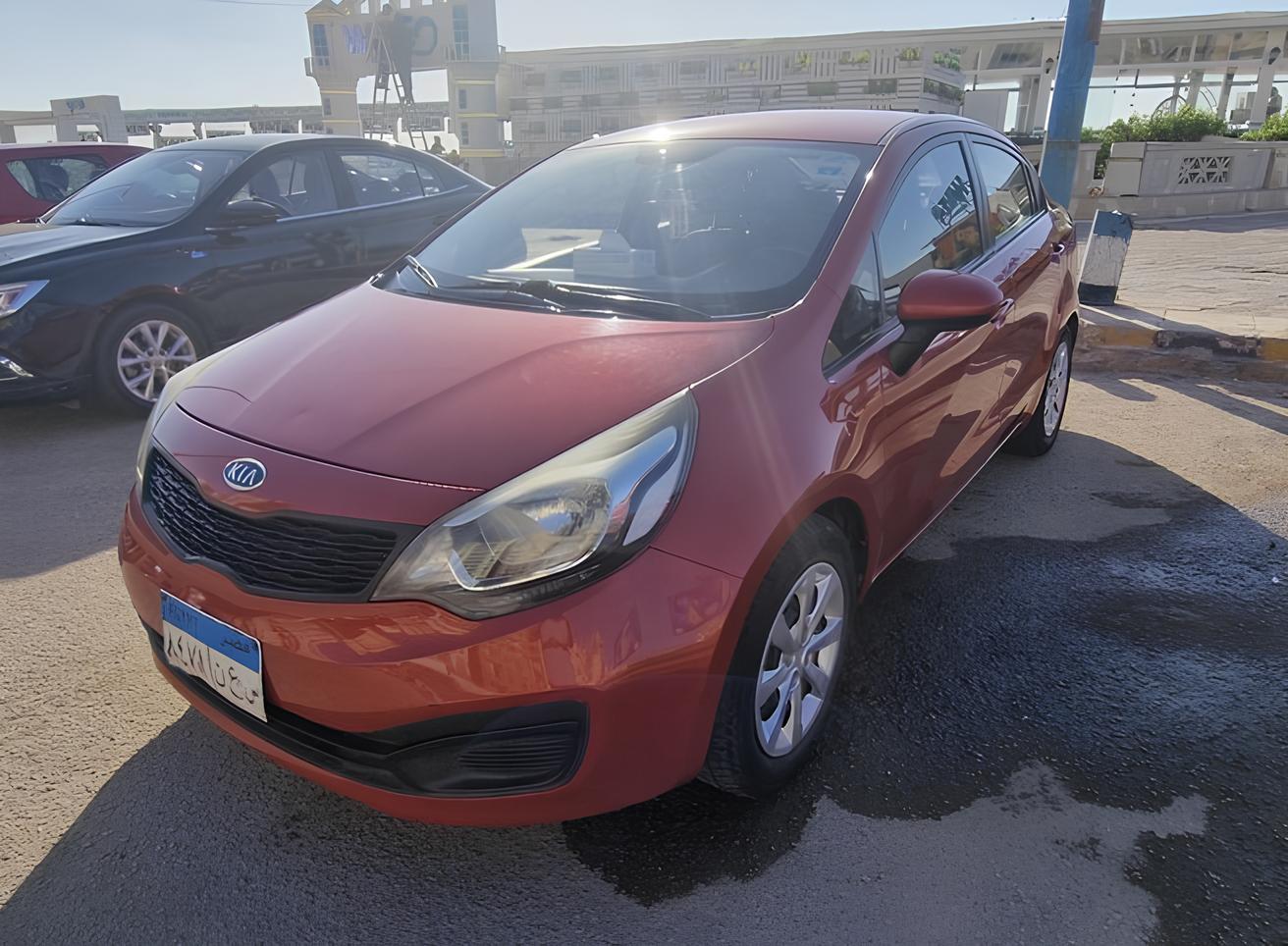 Взять в аренду Kia Rio 2012-2015 или аналог в Шарм-эль-Шейхе