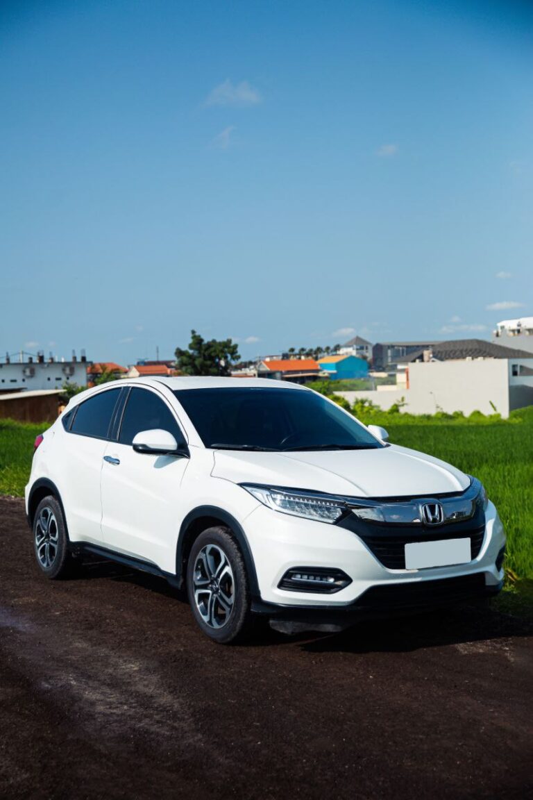 Honda HRV 2020-2022 или аналог в Денпасаре, Бали