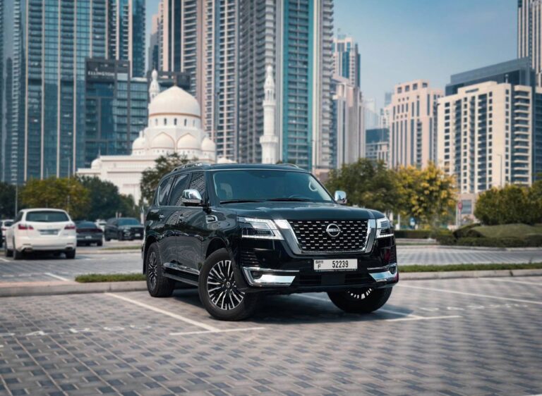 Nissan Patrol 2023-2024 или аналог в Дубаи, ОАЭ