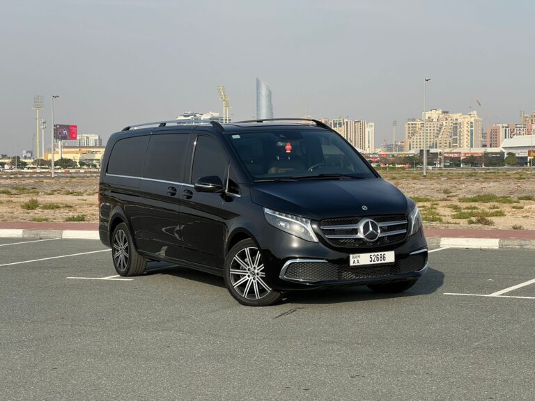MERCEDES V250 2023 8S
