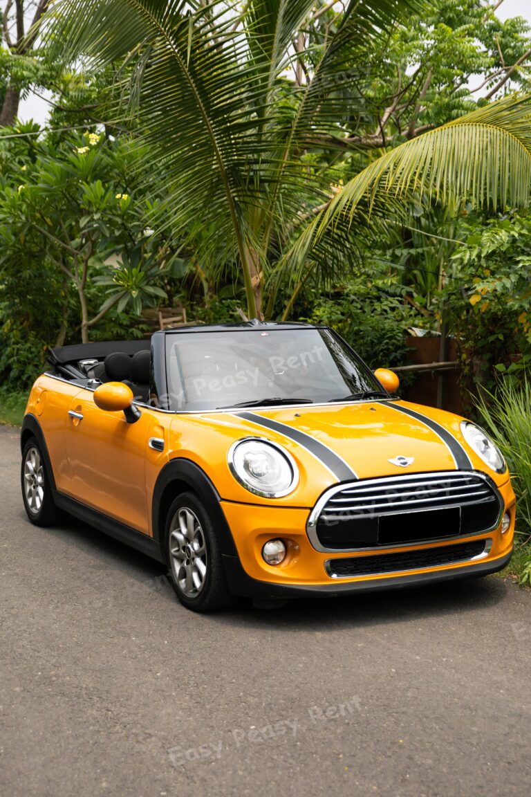 MiniCooper Orange или аналог в Денпасаре, Бали