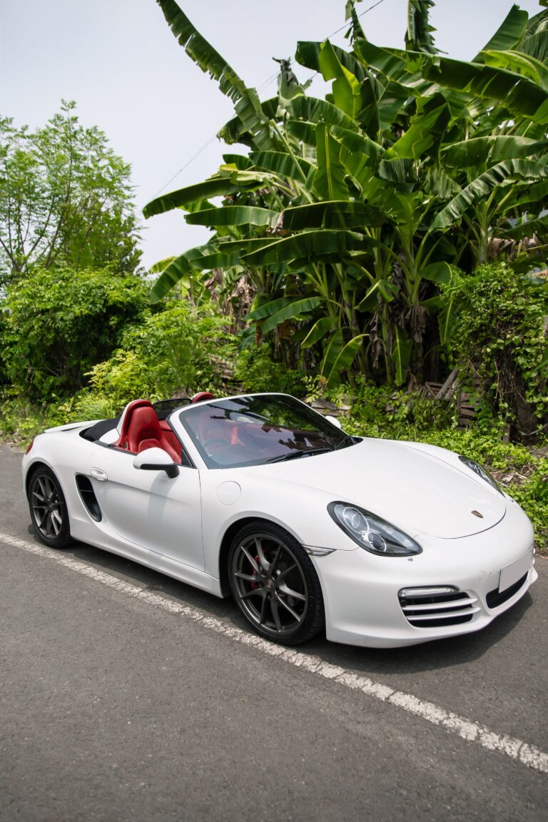 Porsche Boxter White или аналог в Денпасаре, Бали