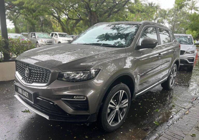 Proton X70 2023-2025 или аналог в Куала-Лумпуре, Малайзия