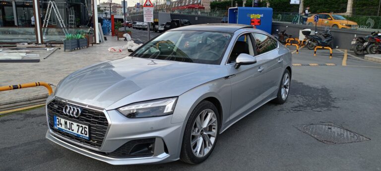Audi A5 Quattro 2025 или аналог в Стамбуле