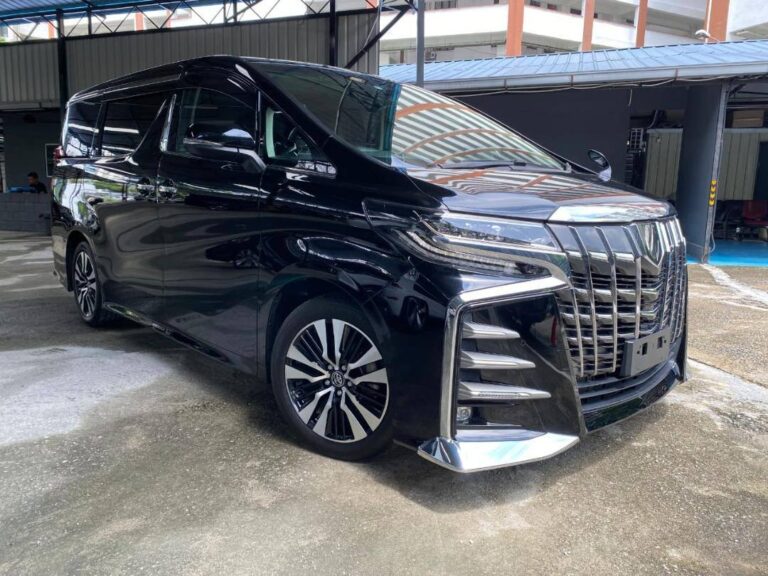 Toyota Alphard 7 мест 2016-2022 или аналог в Пенанге, Малайзия