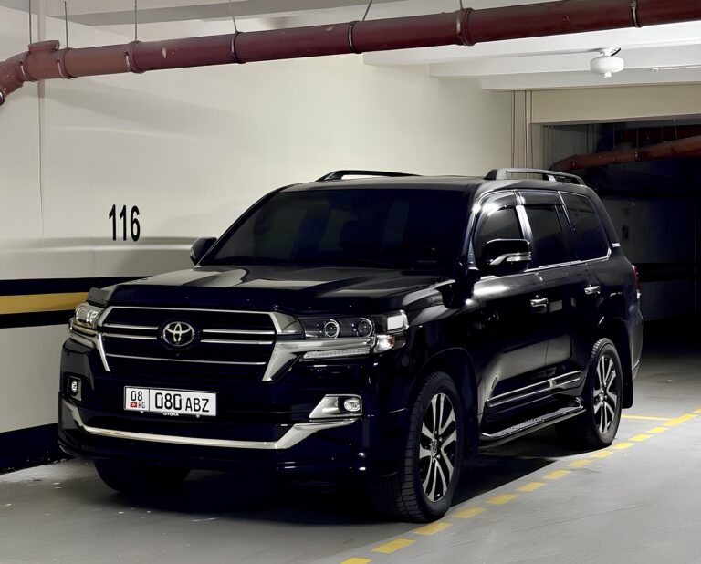 Аренда Toyota Land Cruiser 200 2013-2018 или аналог в Бишкеке
