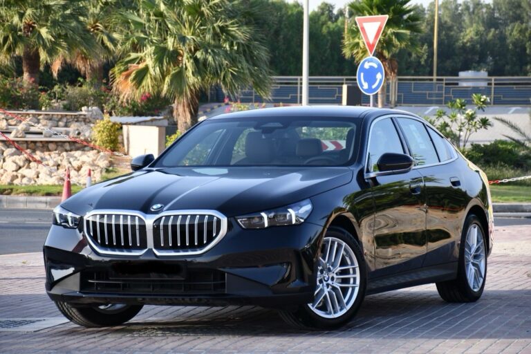 BMW 5 2024-2025 или аналог в Стамбуле