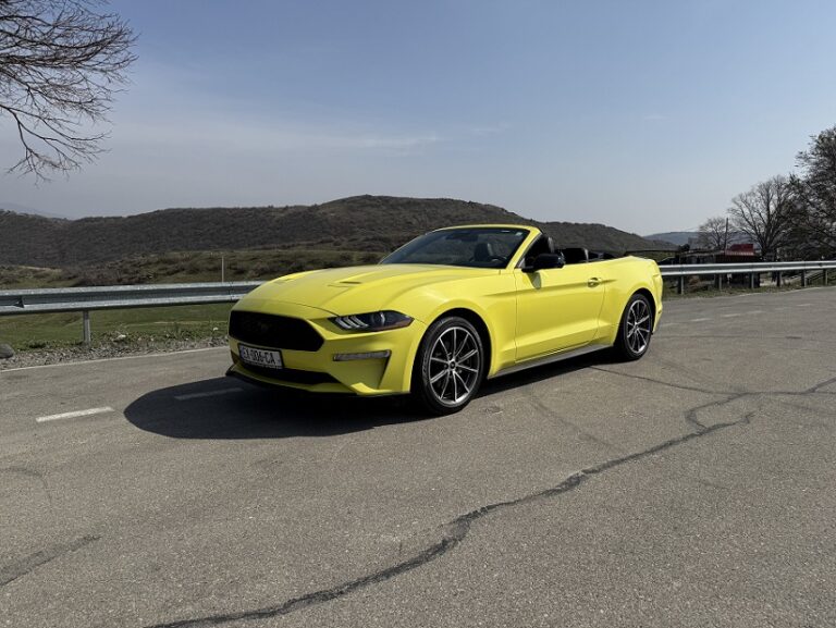 Ford Mustang кабриолет 2020-2022 или аналог в Грузии