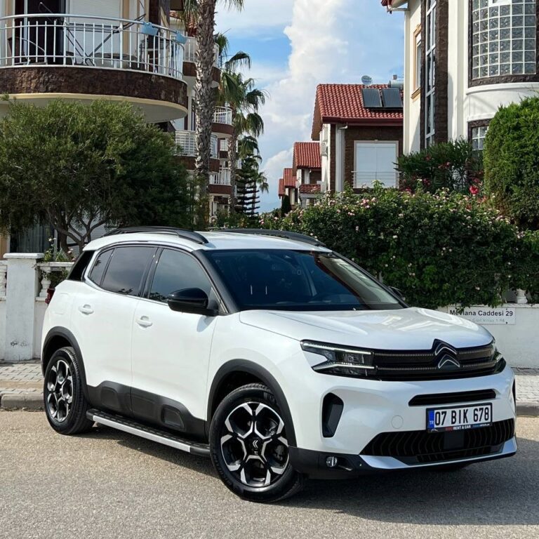 Citroen C5 Aircross дизель 2024-2025 или аналог в Турции