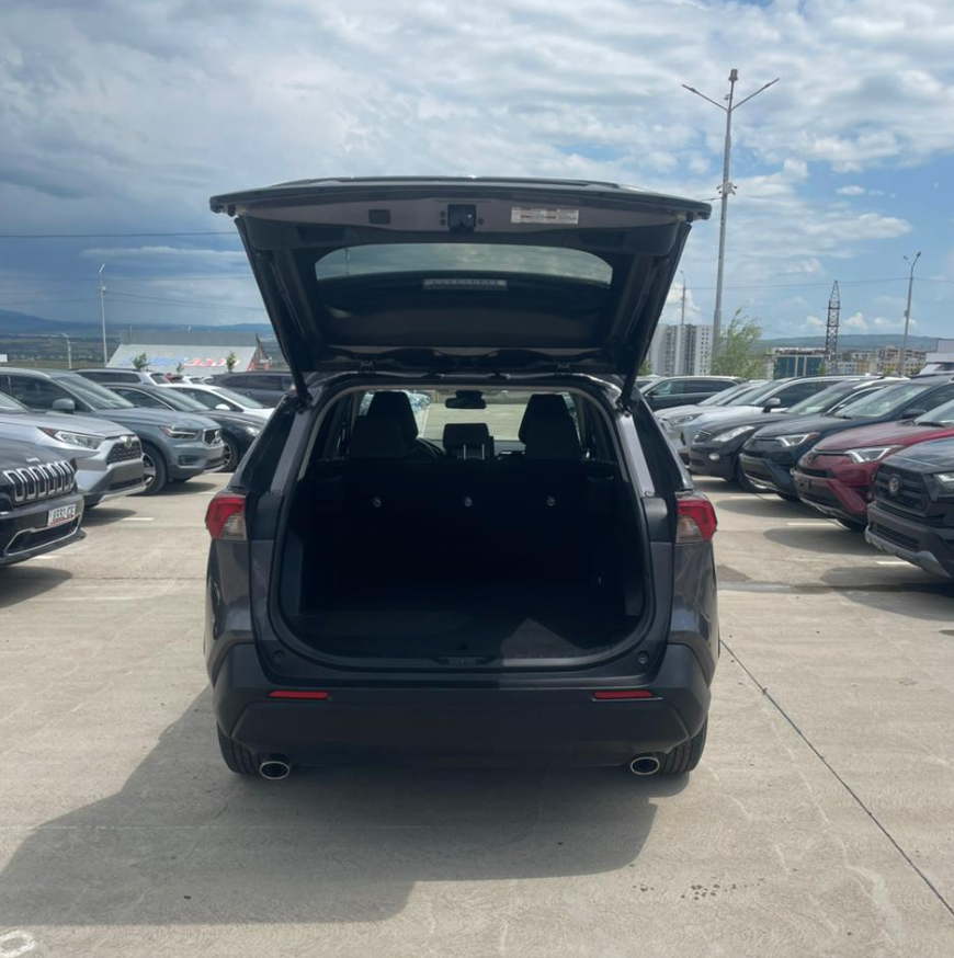 Toyota RAV4 2022-2024 или аналог в Бишкеке, Кыргызстан