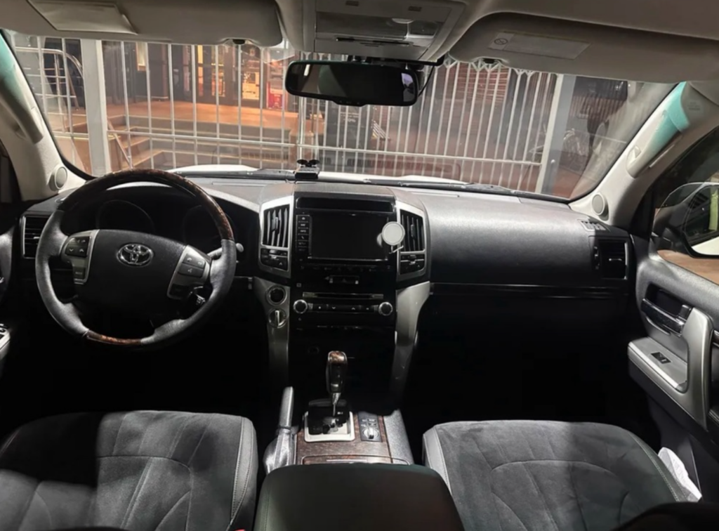 Toyota Land Cruiser 7 мест 2009-2011 или аналог в Бишкеке, Кыргызстан