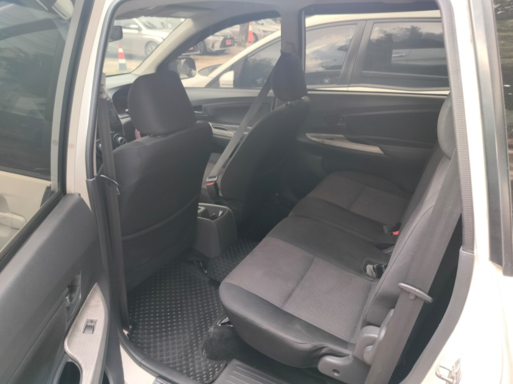 Toyota Avanza 7 мест 2012-2014 или аналог в Паттайе, Таиланд