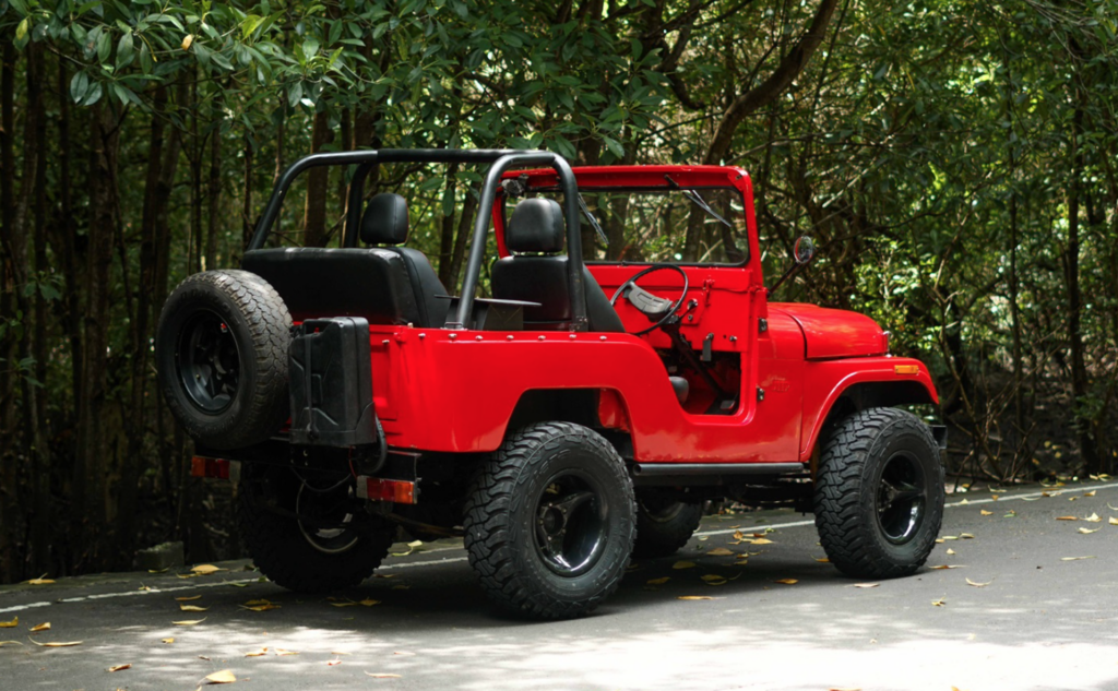 Jeep cj-5 или аналог в Денпасаре, Бали