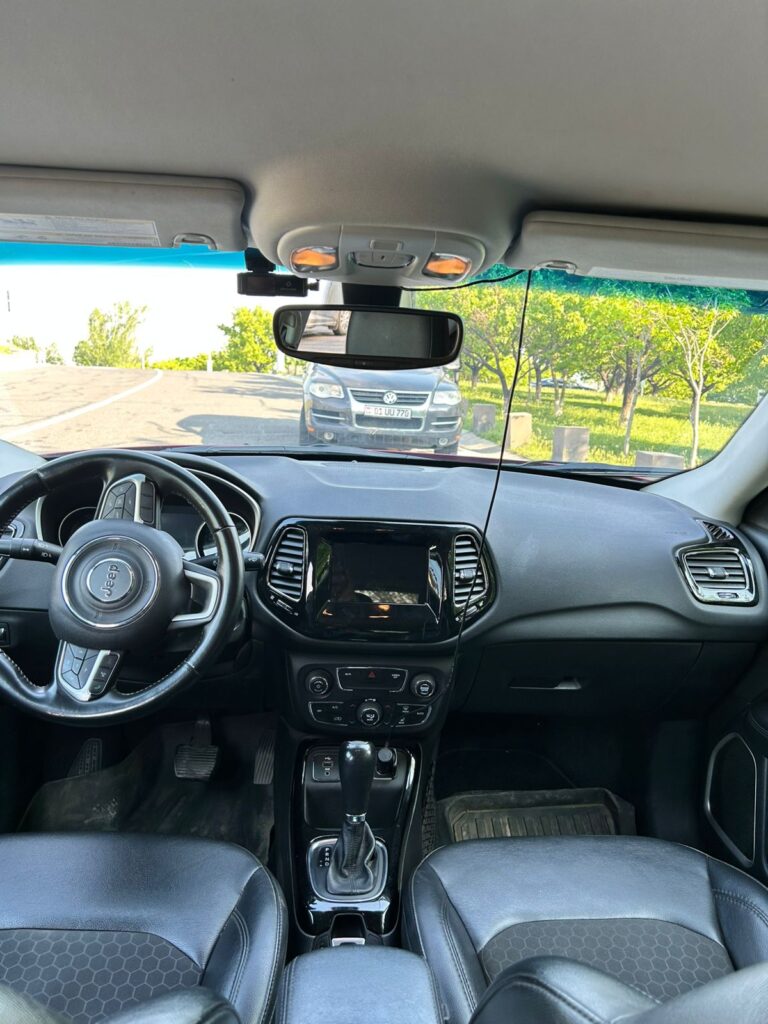 JEEP COMPASS 2019-2021 или аналог в Ереване, Армения