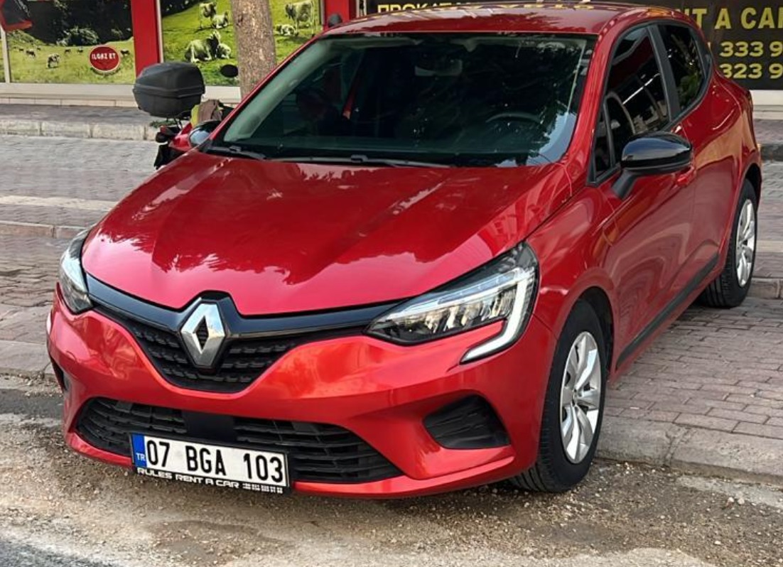 Renault Clio автомат бензин 2023-2025 или аналог в Анталии, Турция