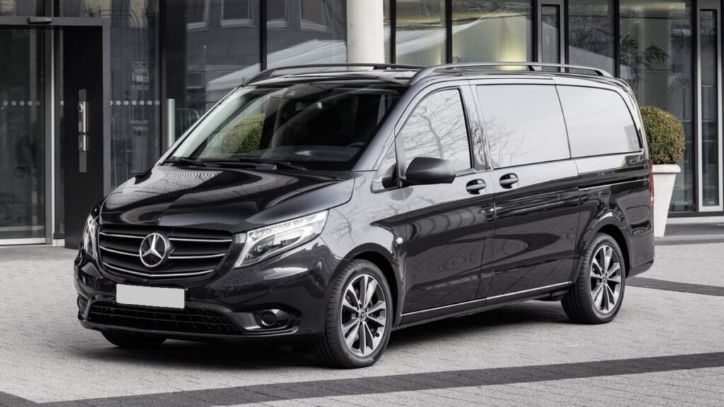Mercedes Vito автомат 8 мест 2017-2018 или аналог в Ереване, Армения