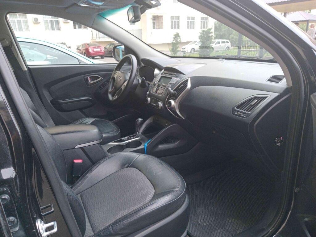 Kia Sportage (2012-2016), Hyundai IX35 (2012-2016) или аналог в Баку, Азербайджан