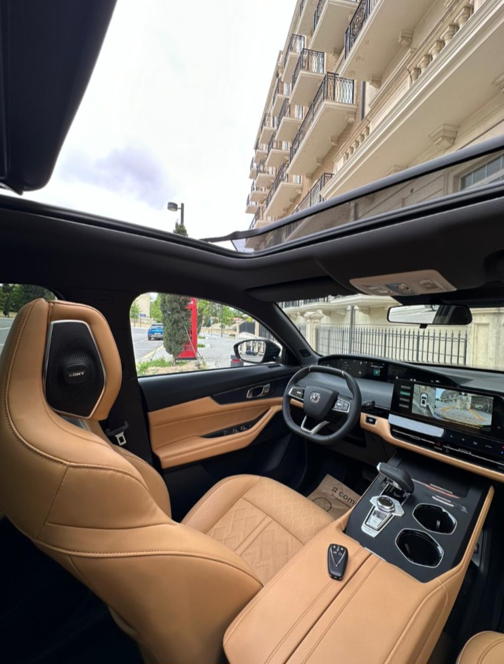 TOYOTA RAV4 (2018-2025), Changan UNI-K (2021-2025) или аналог в Баку, Азербайджан