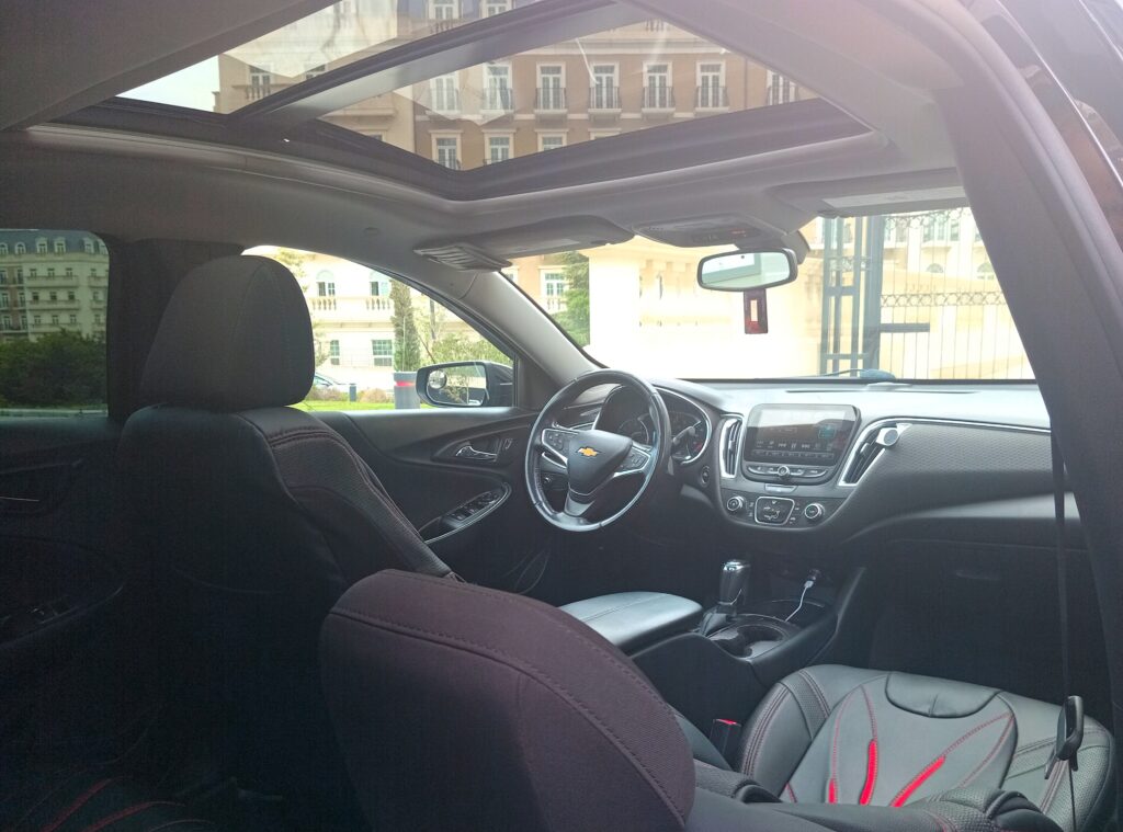 Chevrolet Malibu (2016-2021), Kia Optima (2014-2016), Hyundai Sonata (2014-2016) или аналог в Баку, Азербайджан