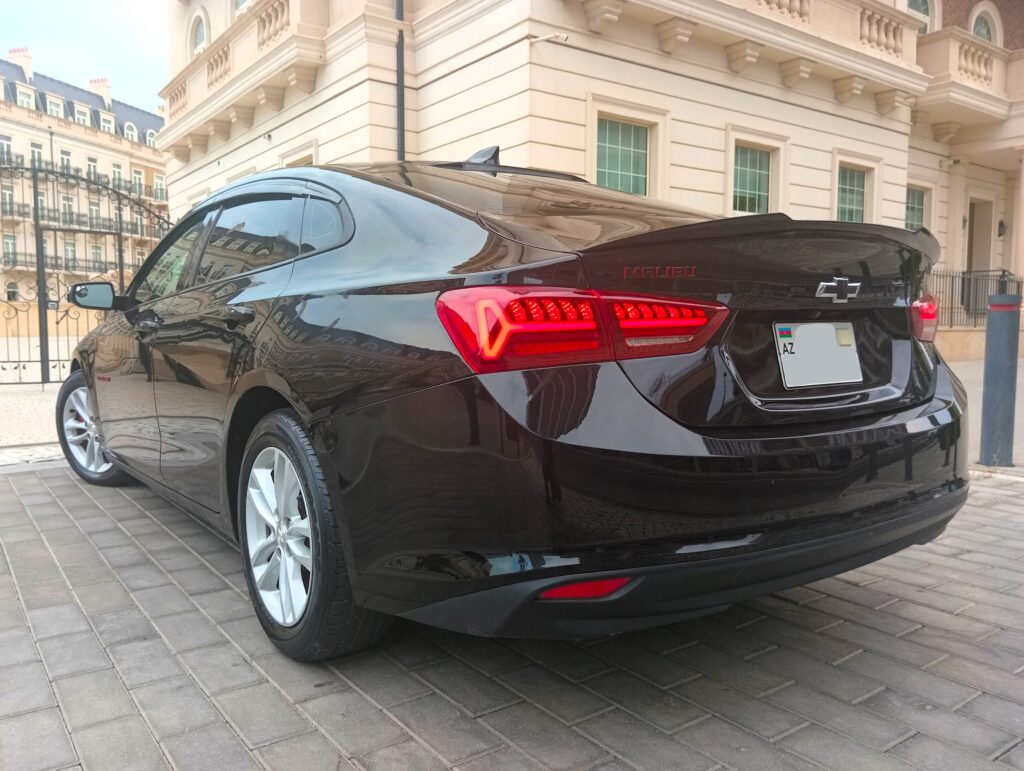 Chevrolet Malibu (2016-2021), Kia Optima (2014-2016), Hyundai Sonata (2014-2016) или аналог в Баку, Азербайджан