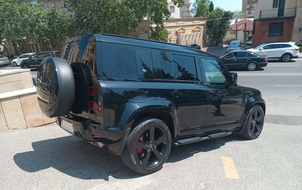 Land Rover Defender 2020-2023 или аналог в Баку, Азербайджан