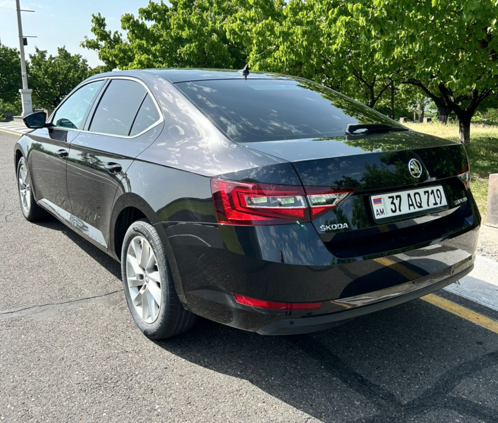 Skoda Superb 2018-2020 или аналог в Ереване, Армения