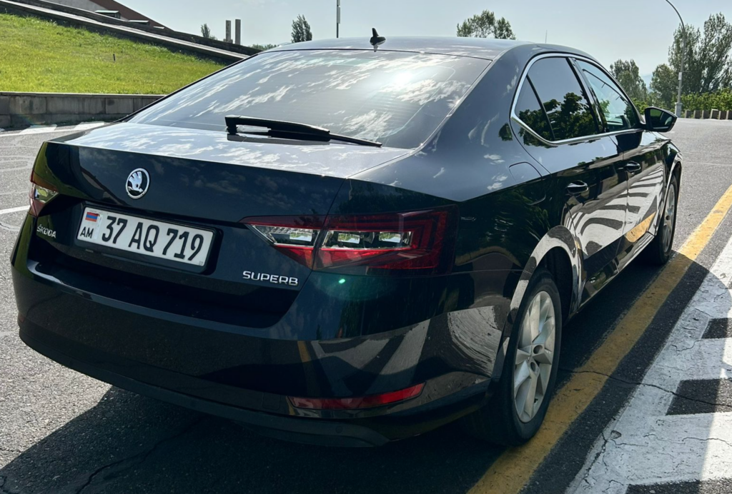 Skoda Superb 2018-2020 или аналог в Ереване, Армения