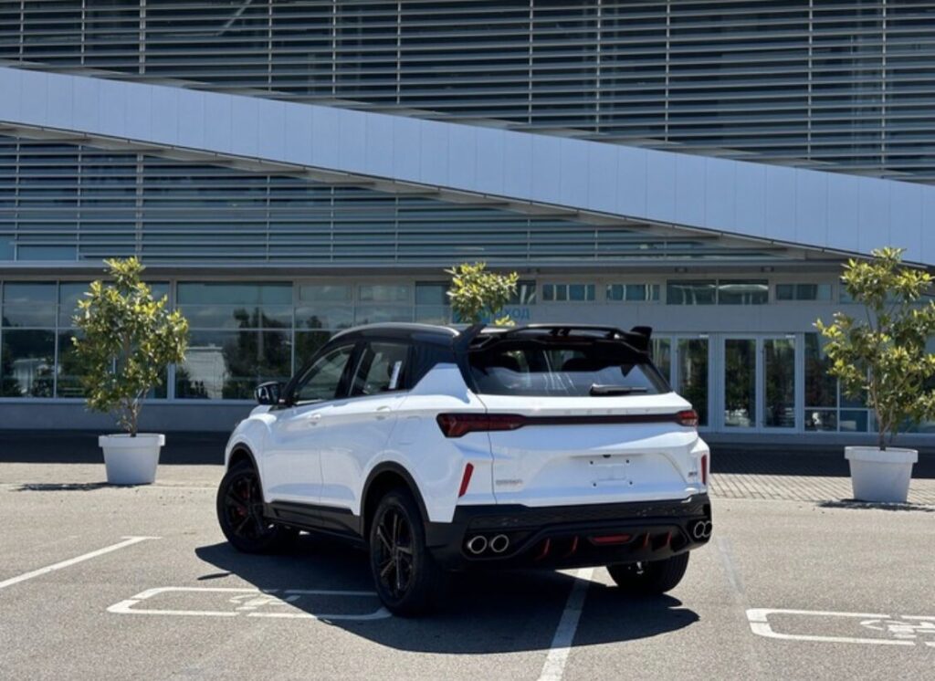 Geely Coolray 2024-2025 или аналог в Сочи, Россия