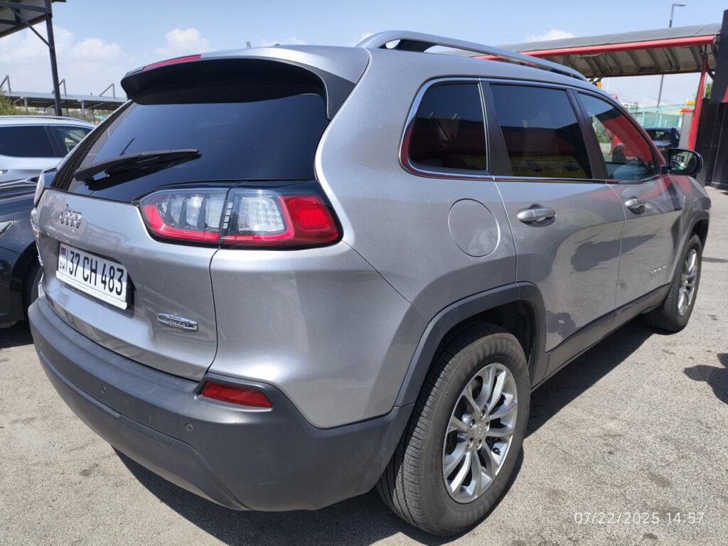 Jeep Cherokee 2018-2021 или аналог в Ереване, Армения