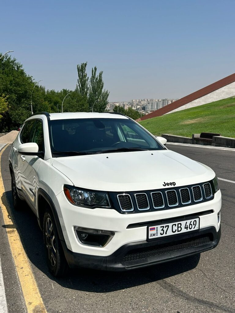 JEEP COMPASS 2019-2022 или аналог в Ереване, Армения