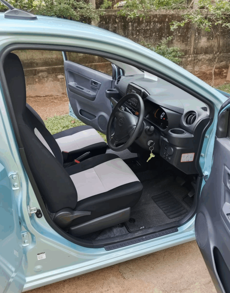 Daihatsu Mira hybrid 2023-2024 или аналог в Коломбо, Шри-Ланка