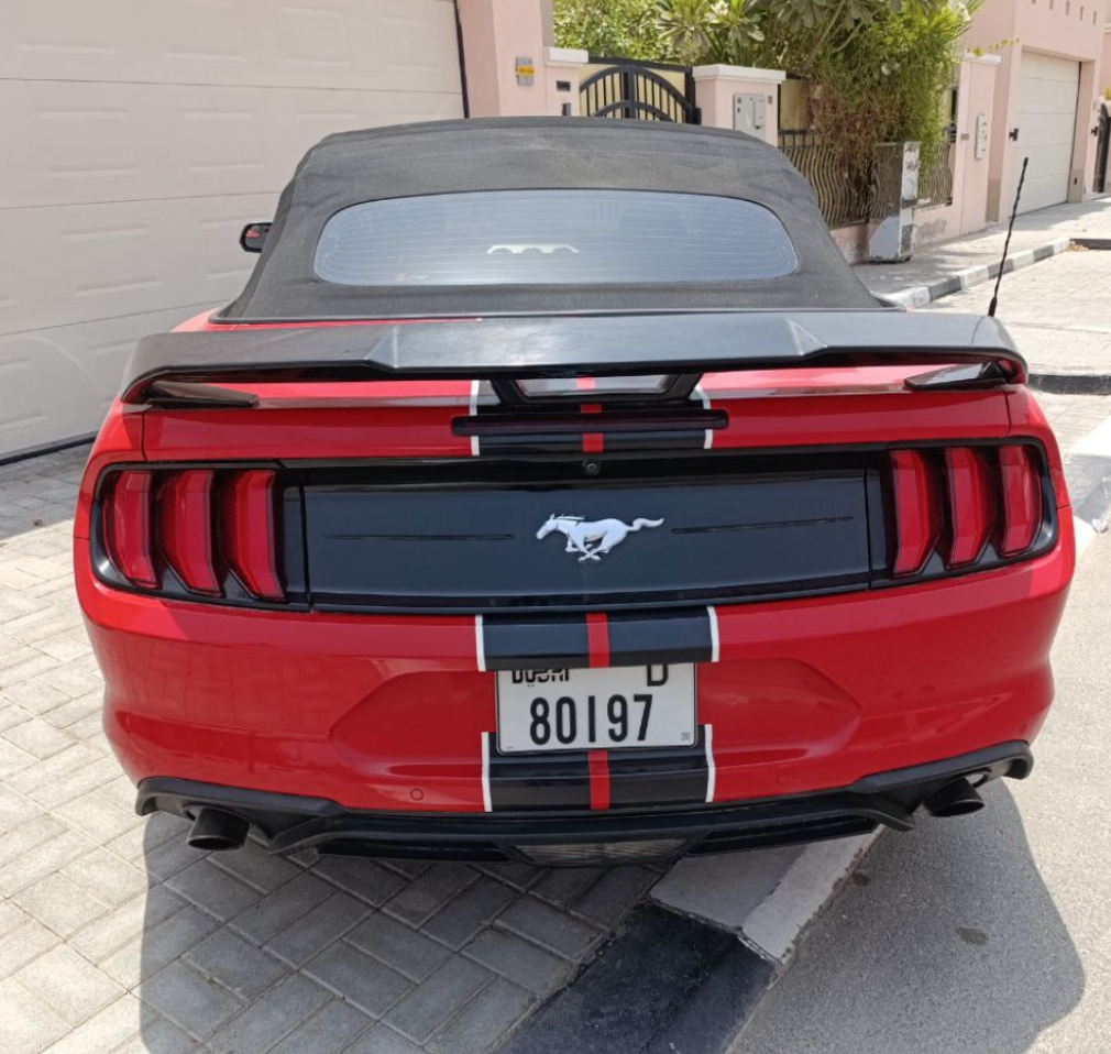 FORD MUSTANG CABRIO GT RED 2020-2021 или аналог в Дубаи, ОАЭ