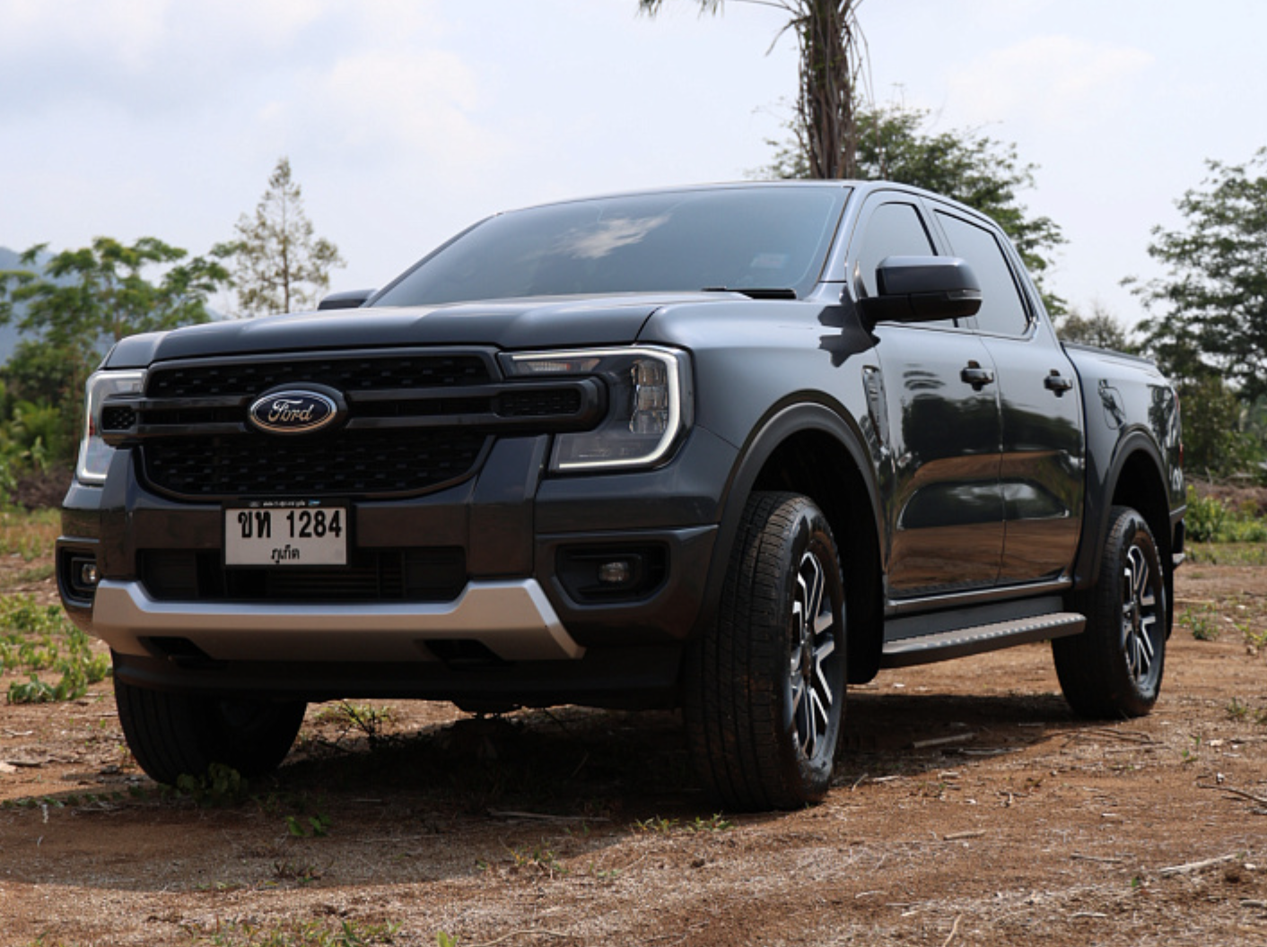 Ford Ranger 4WD Grey 2023 или аналог на Пхукете, Таиланд