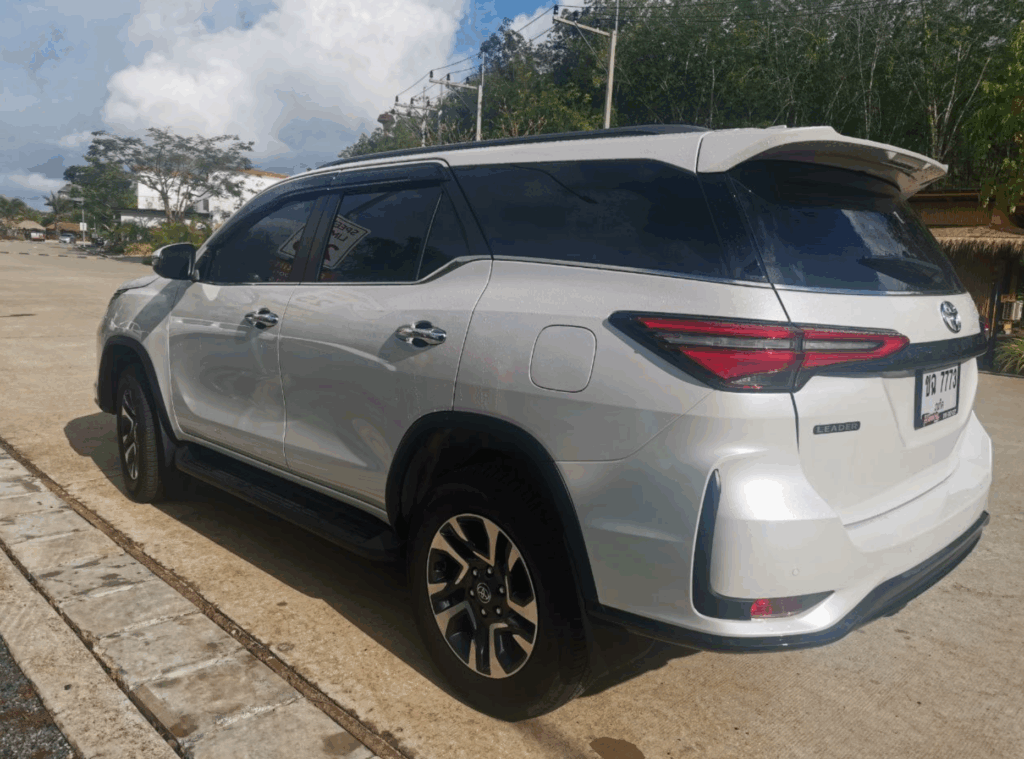 Toyota Fortuner White 2022 или аналог на Пхукете, Таиланд