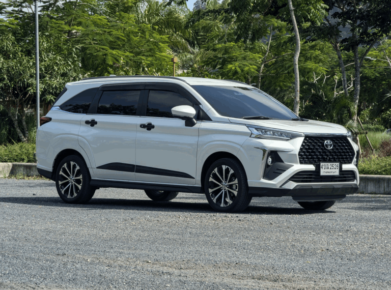 Toyota Veloz 360 White 2022 или аналог на Пхукете, Таиланд